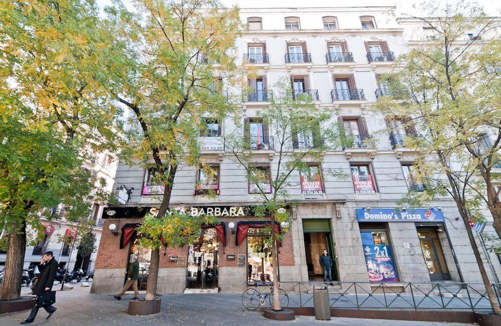 Hostal Asuncion Madrid Luaran gambar