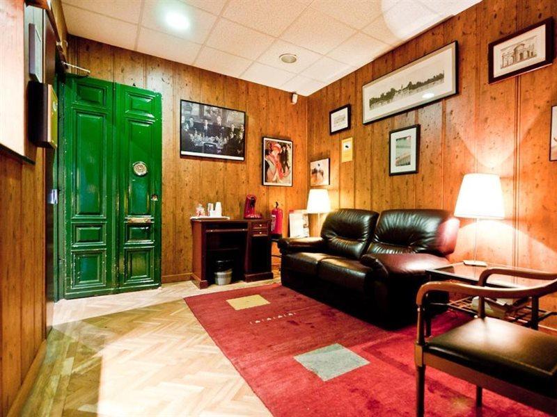 Hostal Asuncion Madrid Luaran gambar