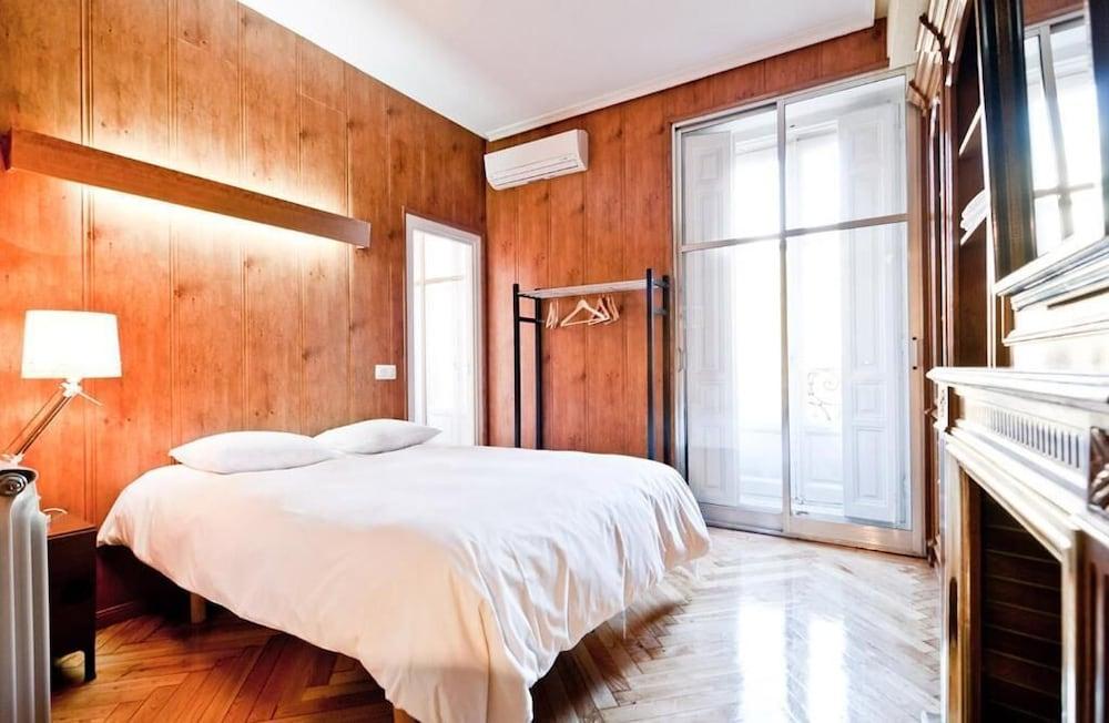 Hostal Asuncion Madrid Luaran gambar