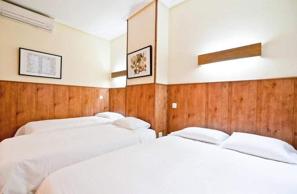 Hostal Asuncion Madrid Luaran gambar