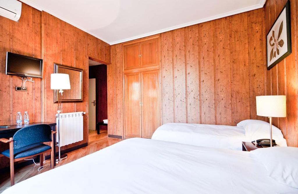 Hostal Asuncion Madrid Bilik gambar