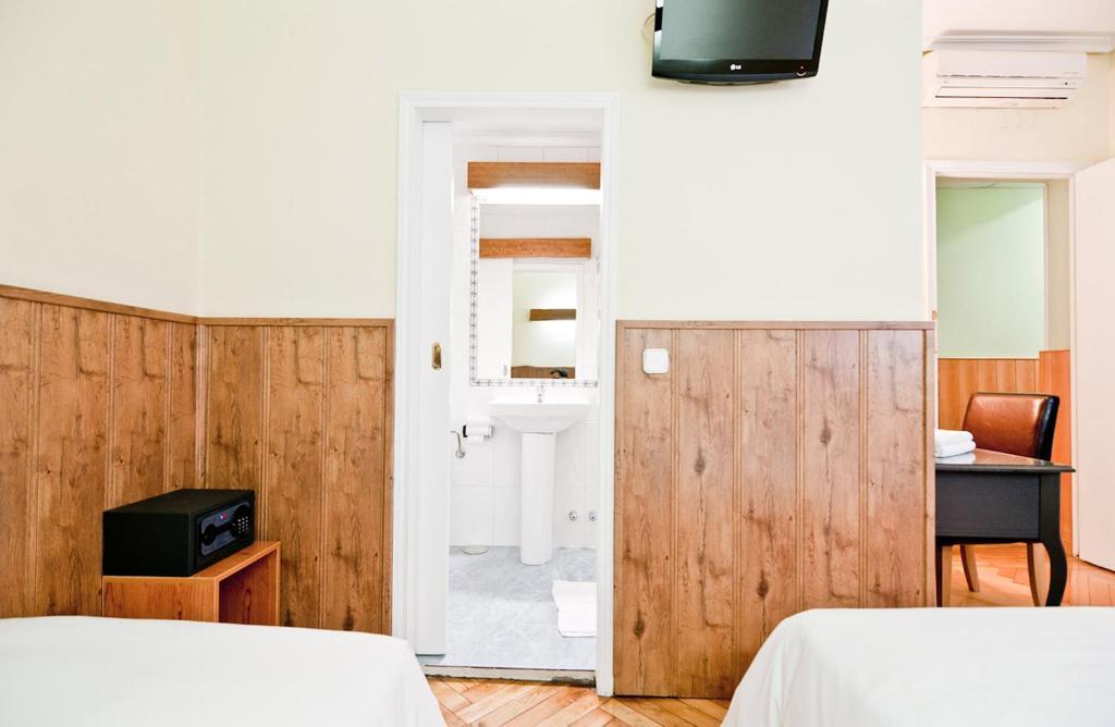 Hostal Asuncion Madrid Bilik gambar
