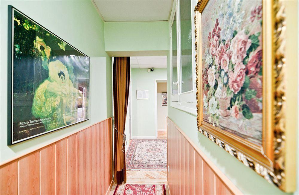 Hostal Asuncion Madrid Luaran gambar